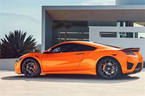 1. Acura NSX 2019 (giá khởi điểm: 159.300 USD).