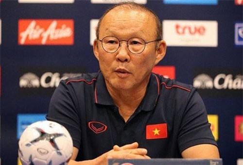 Lãnh đạo VFF lên tiếng về tương lai của thầy Park