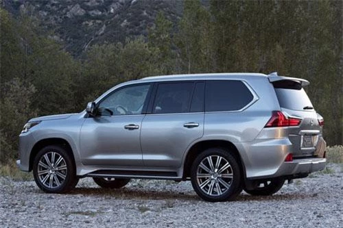 3. Lexus LX 2019.