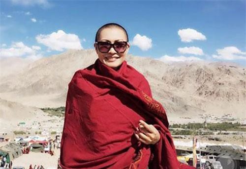 Thay ca từ “Độ ta không độ nàng”, bài hát của Phương Thanh “dậy sóng”?