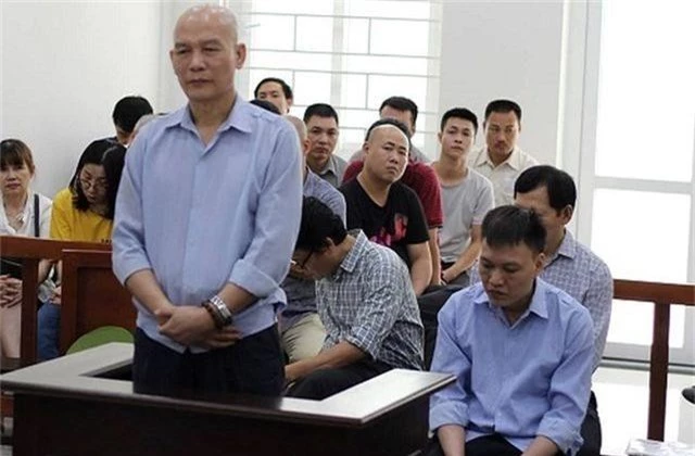 Cựu Chủ tịch Công ty quản lý nhà Hà Nội lĩnh án tù treo - 1