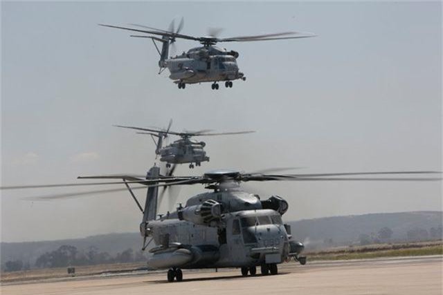 Hơn 40 trực thăng quân sự Mỹ phô diễn uy lực trong tập trận “Voi đi bộ” - 7
