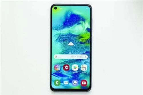 Galaxy M40 còn có thêm tính năng mở khóa màn hình bằng công nghệ nhận diện khuôn mặt.