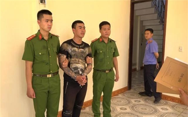 Bị truy nã tại Hà Nội vẫn vào Quảng Bình gây rối, cho vay nặng lãi - 1