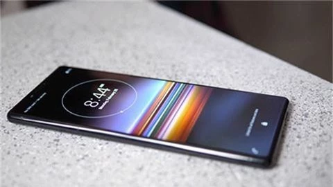 Sony Xperia 1 đẹp long lanh khiến người dùng chán nản về thời lượng pin