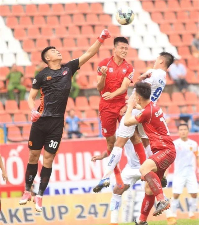 V-League sẽ giúp cho đội tuyển Việt Nam có thêm nhân tố mới - 1