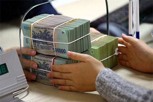 “Ngân hàng không thiếu vốn cho bất động sản”