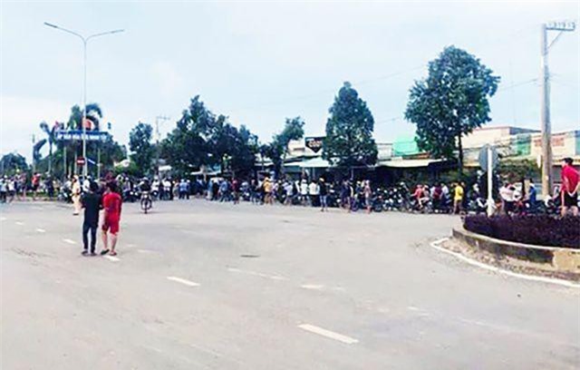 Cán bộ biên phòng nổ súng bắn nhiều người đã tự sát