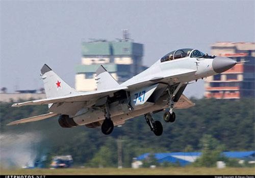 Chuyên gia Mỹ: Máy bay MiG-35 thừa sức đấu ngang F-35