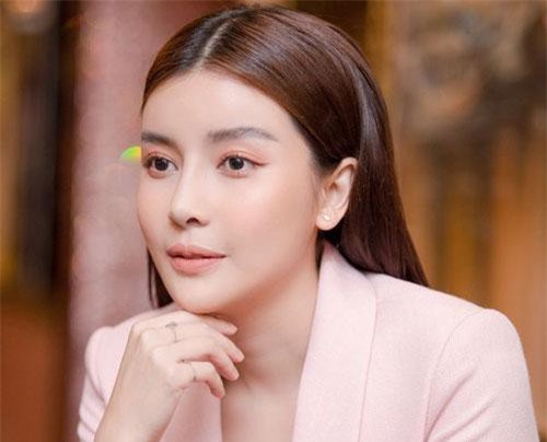 Cao Thái Hà "Hậu duệ mặt trời" 6 tháng trầm cảm mất phương hướng