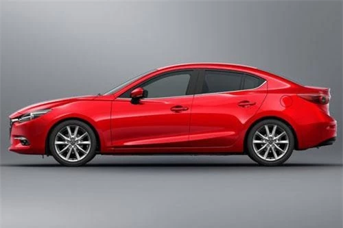 3. Mazda 3 (doanh số: 6.340 chiếc).