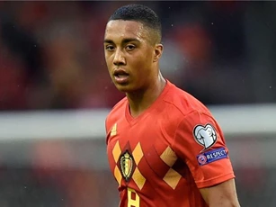 Solsa quyết đưa tiền vệ tuyển Bỉ về Old Trafford