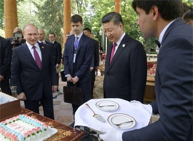 Ông Putin tặng kem cho ông Tập nhân dịp sinh nhật - 2