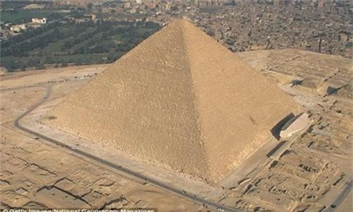 Vi sao Giza duoc 