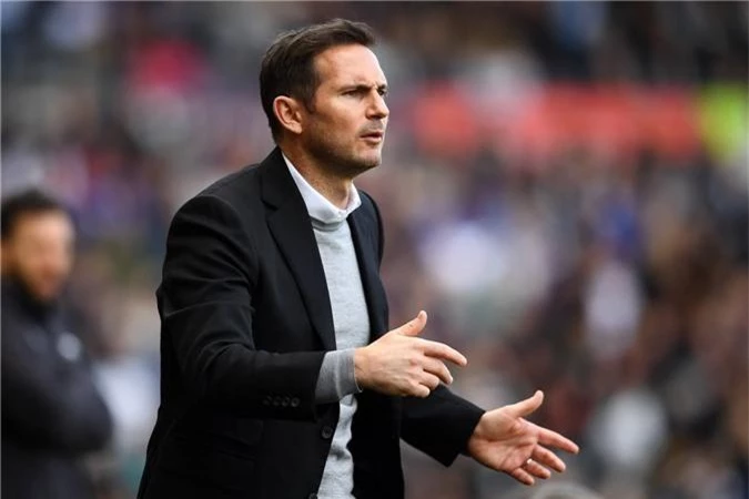 Lampard đồng ý trở lại Chelsea sau khi nhận được sự đảm bảo từ Abramovich