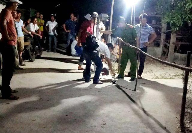 Vụ truy sát 3 cha con ở Quảng Nam: Khởi tố vụ án giết người