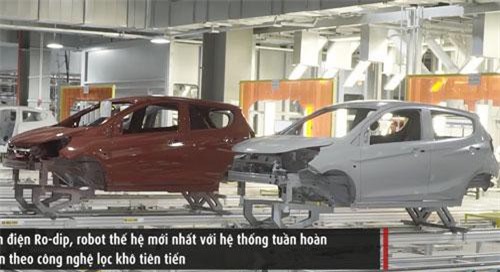 CLIP: "Đột nhập" xưởng sơn công nghệ cao của Vinfast