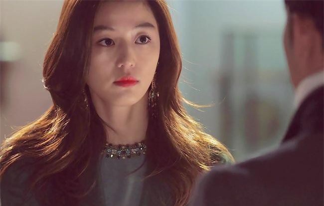 Cứ đinh ninh sắp lấy được "người chồng hoàn hảo", nào ngờ tôi chết trân khi nhận được tin nhắn từ số máy lạ