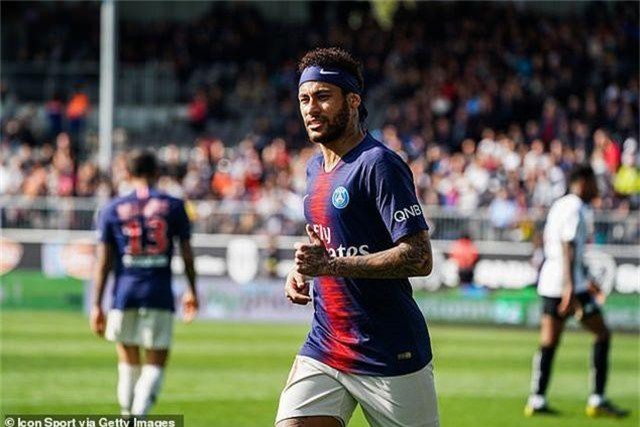 Neymar sẽ phải ra đi nếu vẫn mắc bệnh ngôi sao” - 1