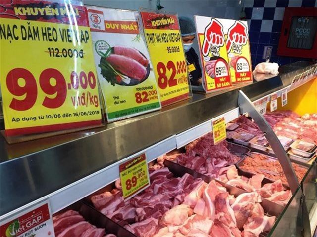 TPHCM: Nhiều siêu thị đồng loạt giảm giá thịt heo giữa “bão táp” dịch tả - 2