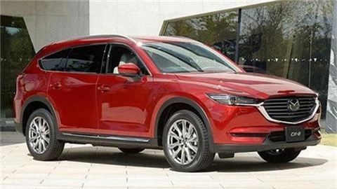 Mazda CX-8.