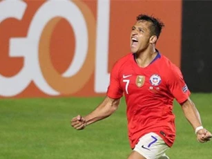 CLIP: Sanchez lập công giúp ĐT Chile ‘nhấn chìm’ ĐT Nhật Bản
