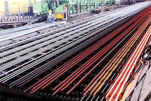 Ngành thép trong nước đang chịu nhiều áp lực