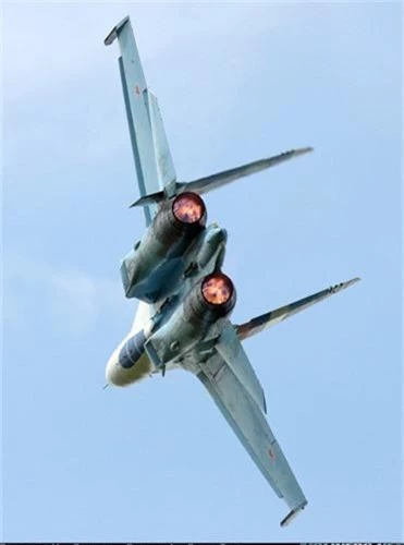 May bay Su-27 da 42 tuoi: Van song khoe, Viet Nam dung tot!-Hinh-9