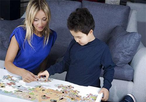 Làm gì khi con hay lơ đãng, mất tập trung...