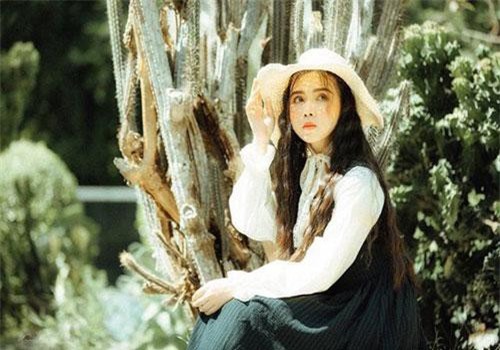 Đớn đau nào hơn khi chia tay rồi vẫn còn vương vấn người cũ?