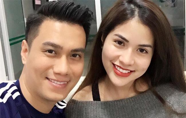 An ủi bà xã Việt Anh chuyện ly hôn, bạn thân vô tình để lộ lý do sốc dẫn đến đổ vỡ: Lăng nhăng, phản bội?