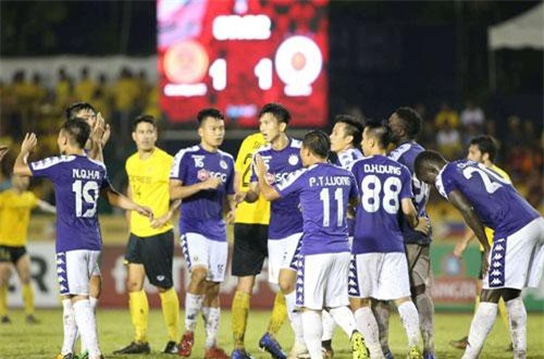 CLIP: Lội ngược dòng ngoạn mục, Hà Nội FC rộng cửa làm nên kỳ tích tại AFC Cup 2019