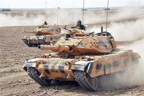 Thổ Nhĩ Kỳ nã pháo dữ dội vào quân đội Syria, nguy cơ bùng phát chiến tranh?