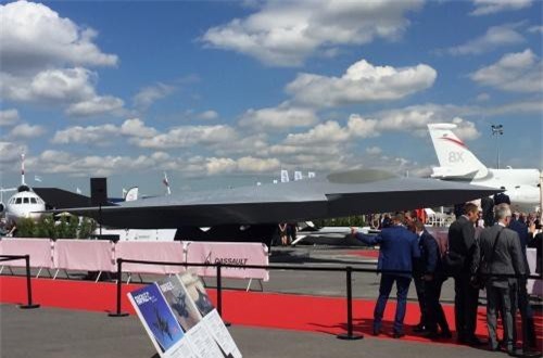 Soi máy bay chiến đấu thế hệ thứ 5 của châu Âu 