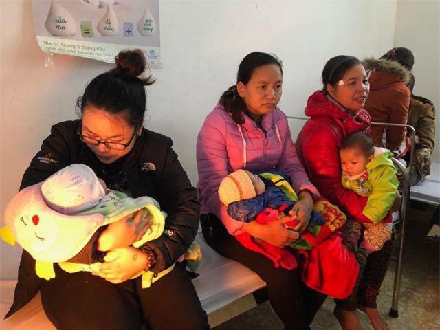 Chuyên gia hướng dẫn theo dõi, phát hiện phản ứng sau tiêm chủng