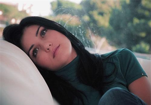 Phát hiện vật lạ trong túi áo chồng, tôi phẫn nộ chất vấn anh, ngờ đâu nhận ngay câu trả lời không thể tin được!