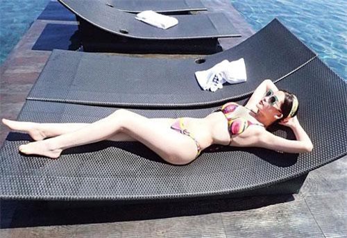 Lê Âu Ngân Anh, Hồng Quế, Phi Thanh Vân đạt số đo "siêu vòng 3"