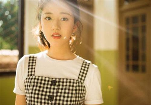 5 cung Hoàng đạo vừa có công việc suôn sẻ lại được nhiều người yêu mến trong ngày thứ Tư (19/6)