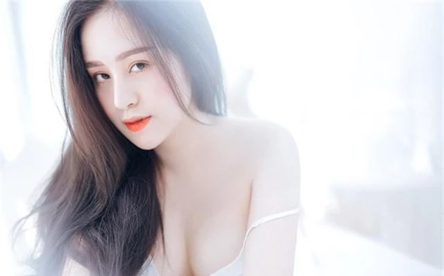 Bà Tưng tái xuất sau thời gian vắng bóng: Tôi đã hết tuổi thích cởi - Ảnh 4. Bà Tưng tái xuất sau thời gian vắng bóng: Tôi đã hết tuổi thích cởi - Ảnh 4.