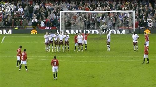 CLIP: Top 10 bàn thắng đẹp nhất của M.U vào lưới Arsenal tại Premier League