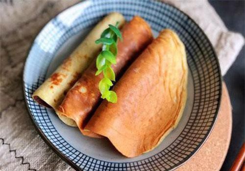 Bé lười ăn trái cây, mẹ làm ngay bánh pancake chuối dụ bé ăn dễ như bỡn!