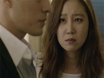 Lâu lâu mới biếu bố mẹ vợ được 1 triệu mà chồng hậm hực khó chịu, tôi chỉ nói mỗi câu khiến anh sượng mặt