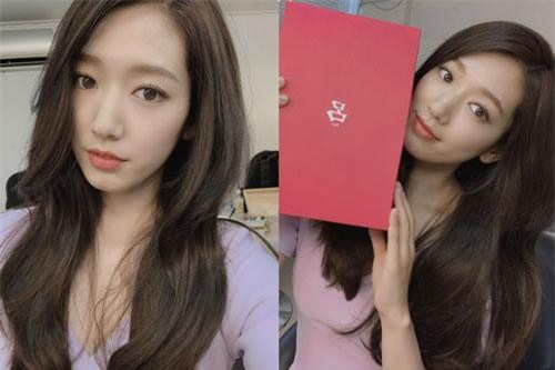 Được khen lột xác nhờ tóc ngắn, ai ngờ Park Shin Hye vừa đổi lại tóc dài đã đạt đến đẳng cấp nhan sắc mới!