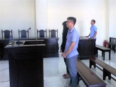 Thanh Hóa: “Tống tiền” 50 triệu phòng khám răng, một phóng viên lĩnh án tù