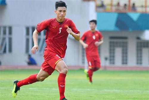 Rộ tin đồn Văn Hậu sang châu Âu thi đấu với giá 18 tỷ đồng