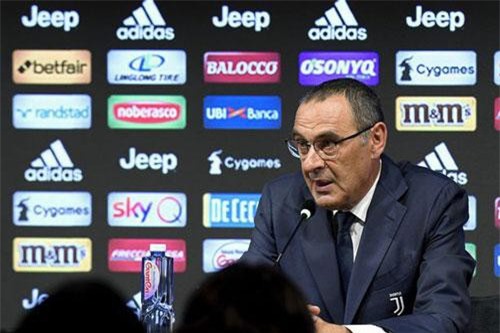 HLV Sarri vạch ra điểm yếu của Chelsea trong ngày nhậm chức tại Juventus