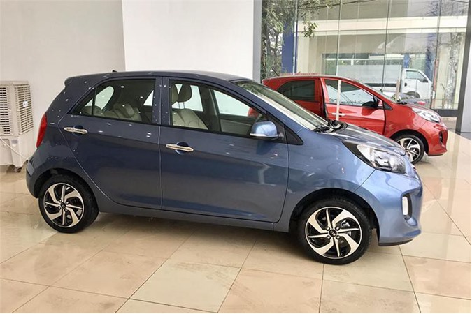 Chi ti&#x1EBF;t Kia Morning AT ch&#x1EC9; 320 tri&#x1EC7;u &#x111;&#x1ED3;ng t&#x1EA1;i Vi&#x1EC7;t Nam