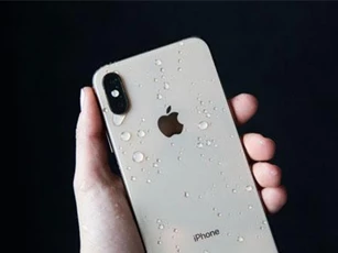 Apple nắm trong tay gần một nửa thị trường smartphone cao cấp