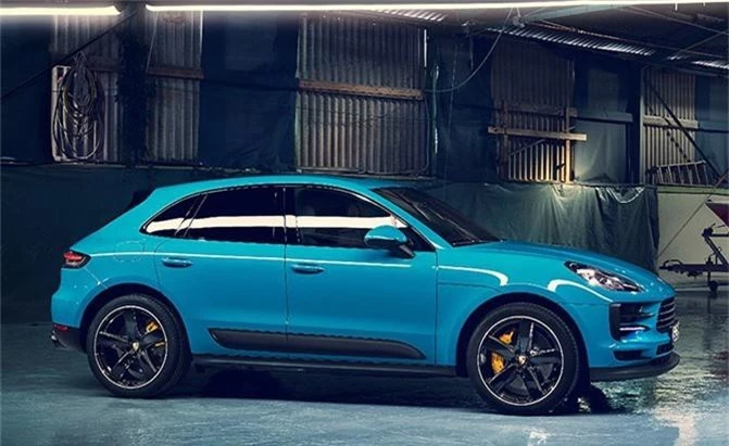 Porsche Macan.