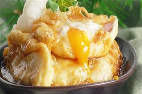 Cách làm trứng chiên sốt mặn ngọt kiểu Nhật siêu dễ